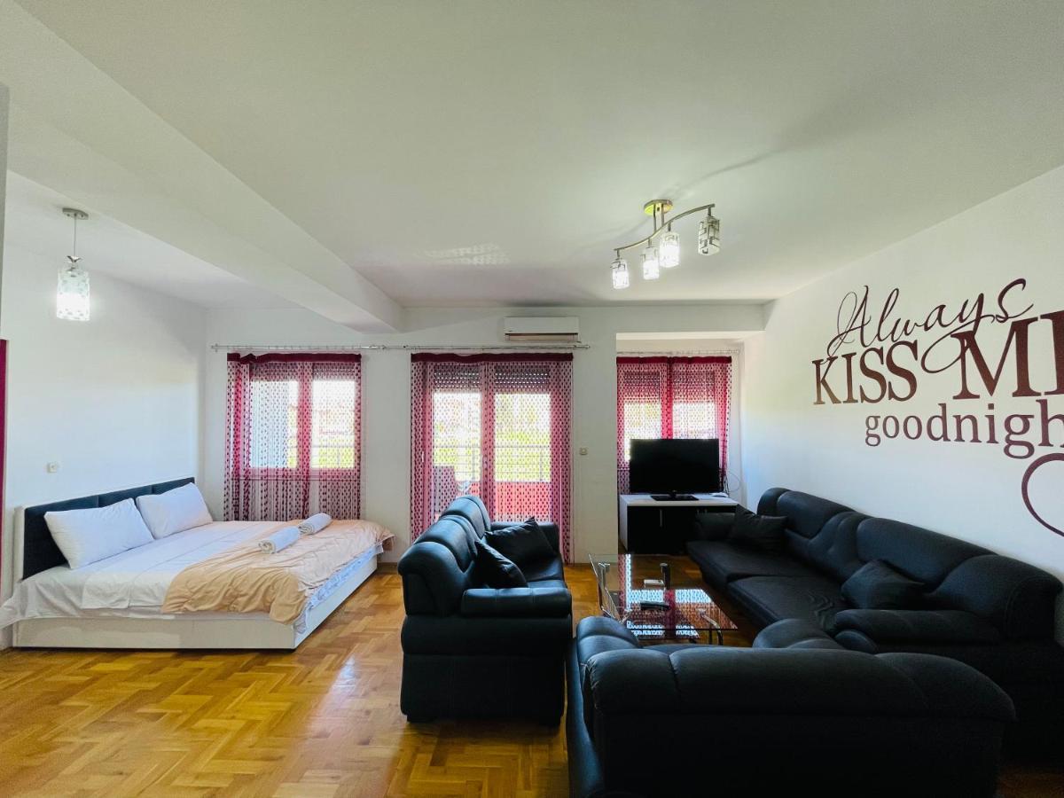Front Beach Exclusive Apartments Στρούγκα Εξωτερικό φωτογραφία